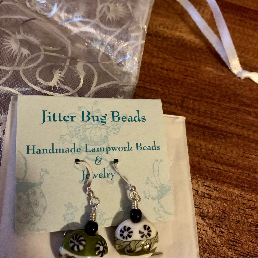 Hand made black and white earrings - Picture 3 of 5